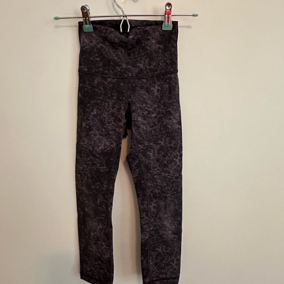 Lululemon Wunder Train HR Crop ‘21 - Picture 5 of 5